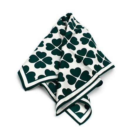 Sidenscarf med klövermönster